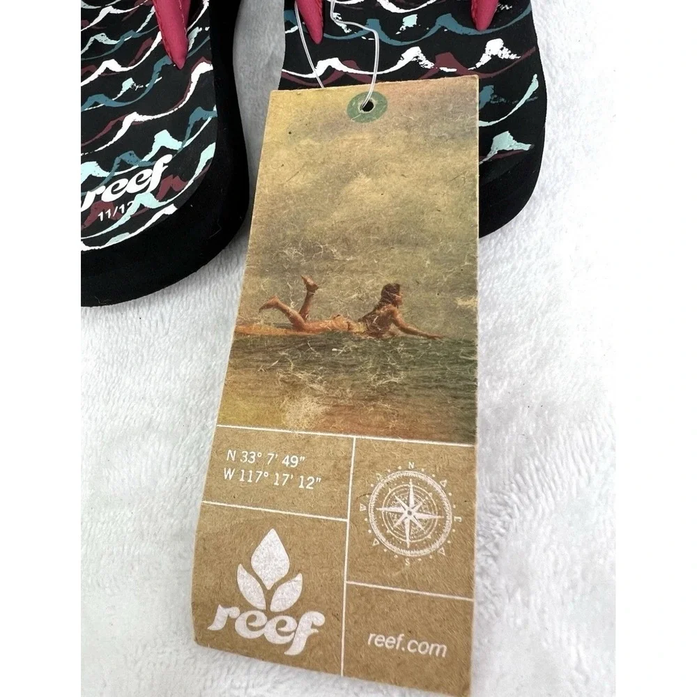 Reef Little AHI Flip Flops Pink Black Kids Girl 11 / 12 Flat Slip On Sandals NEW